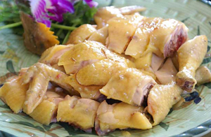 信宜特產(chǎn)-正宗的白切三黃雞做法