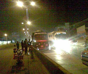 207國道水岸新都路段發(fā)生慘劇 造成一人死亡 207國道水岸新都路段發(fā)生慘劇 造成一人死亡