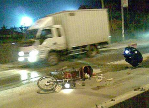 207國道水岸新都路段發(fā)生慘劇 造成一人死亡 207國道水岸新都路段發(fā)生慘劇 造成一人死亡