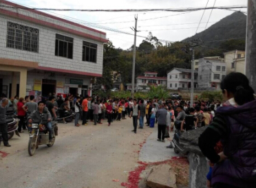 信宜市朱砂鎮(zhèn)古畔村馬拉松比賽 信宜市朱砂鎮(zhèn)古畔村馬拉松比賽